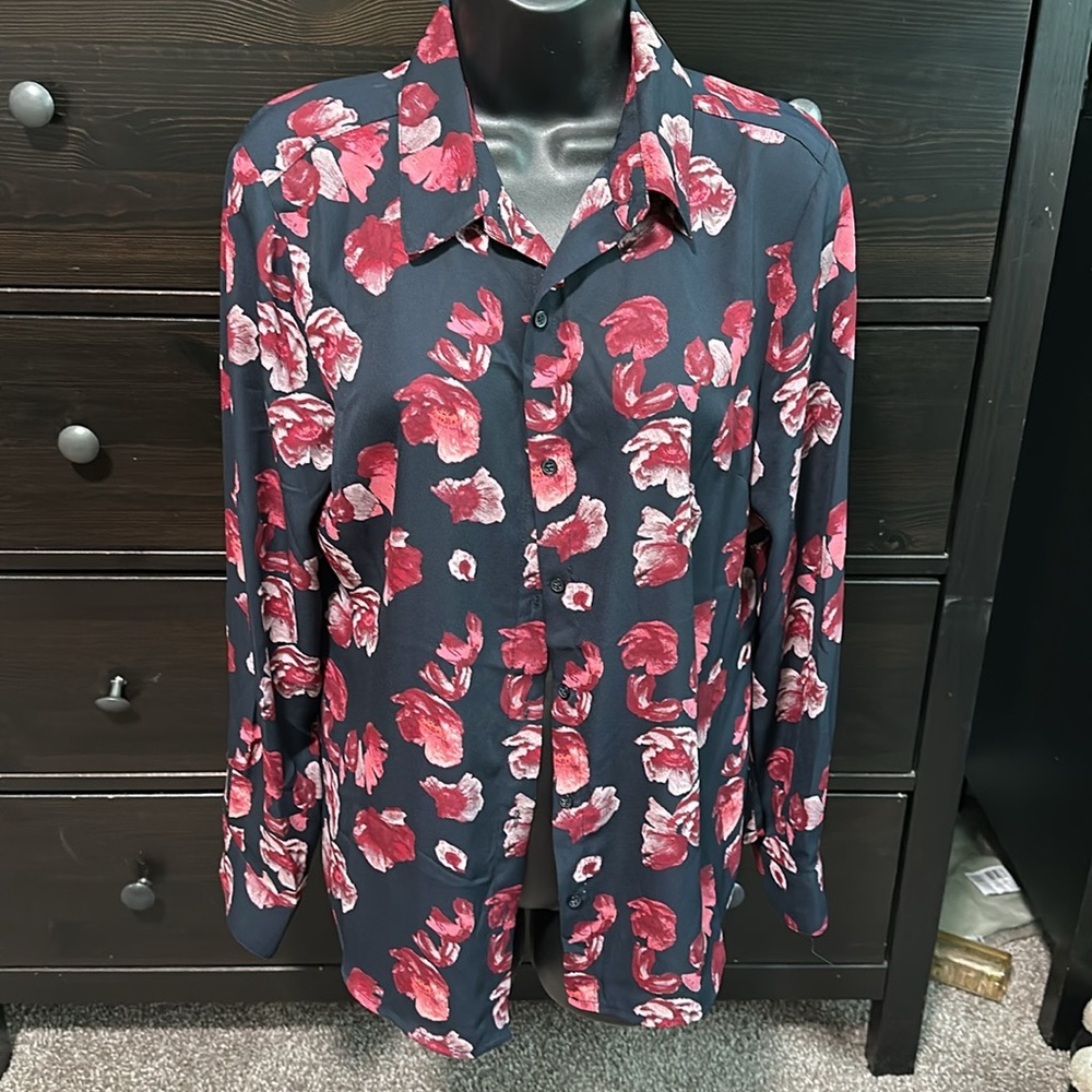 Size Medium Banana Republic blouse